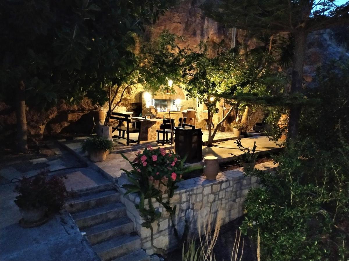 Apartament Eutuxia Sea&mountain - Tsoútsouros